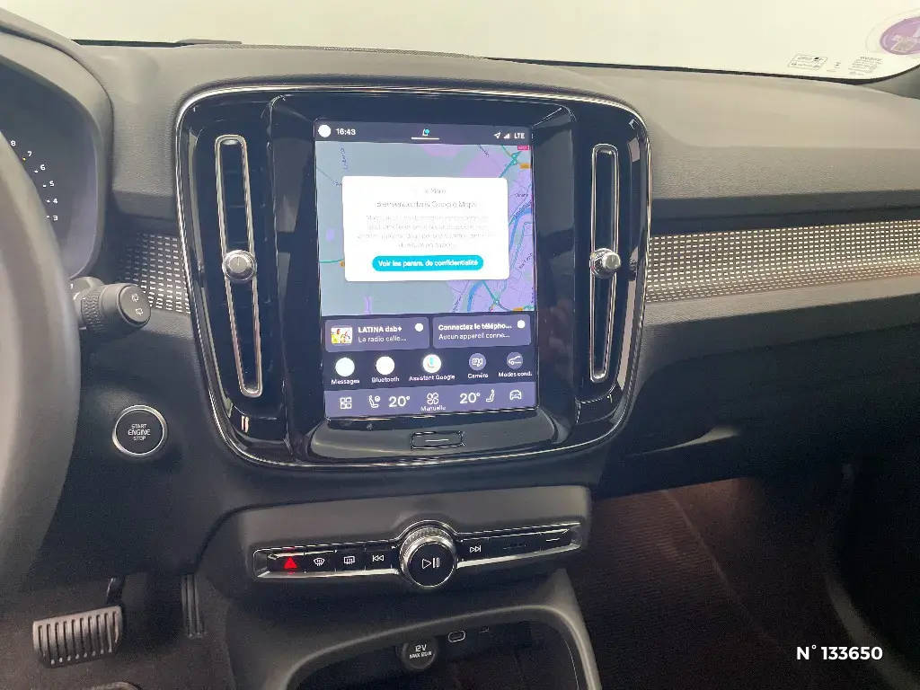VOLVO XC40 - Miniature 7