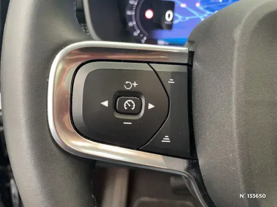 VOLVO XC40 - voiture d'occasion - Photo 36