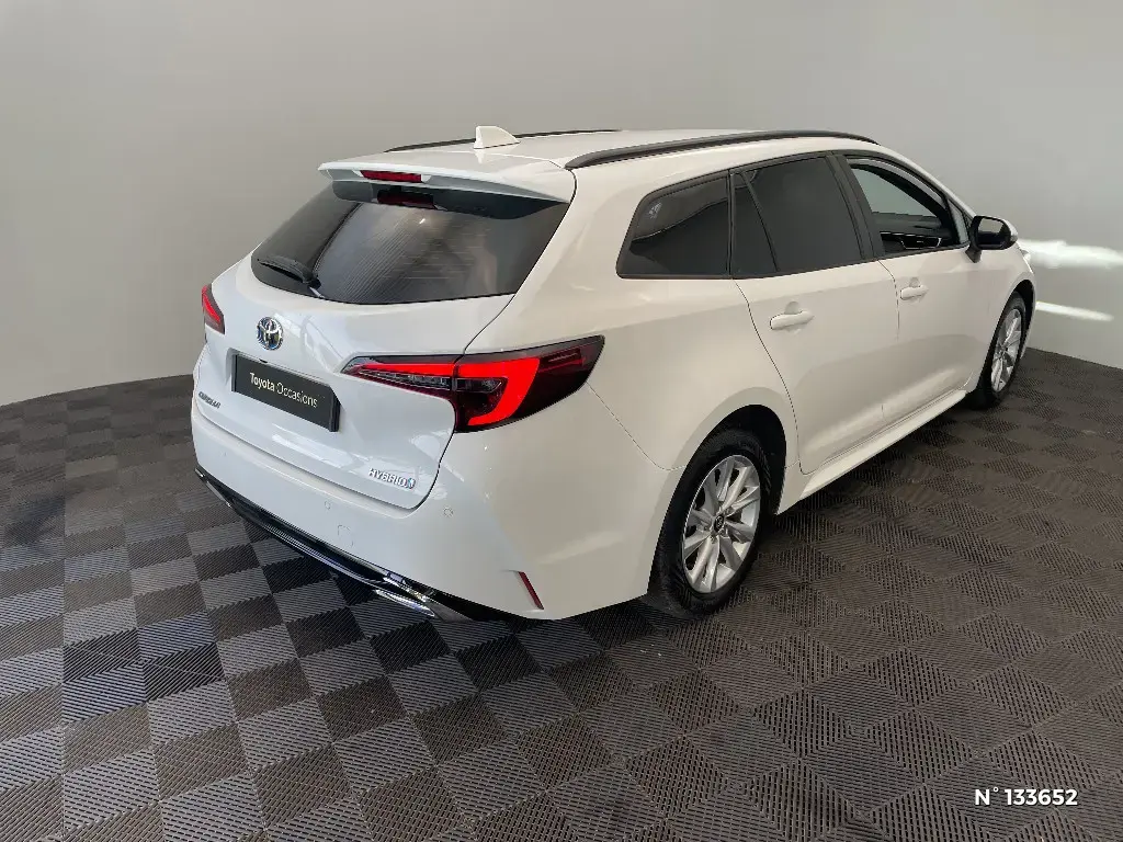 TOYOTA COROLLA XII - Miniature 2