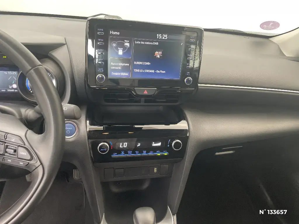 TOYOTA YARIS CROSS I - Miniature 7