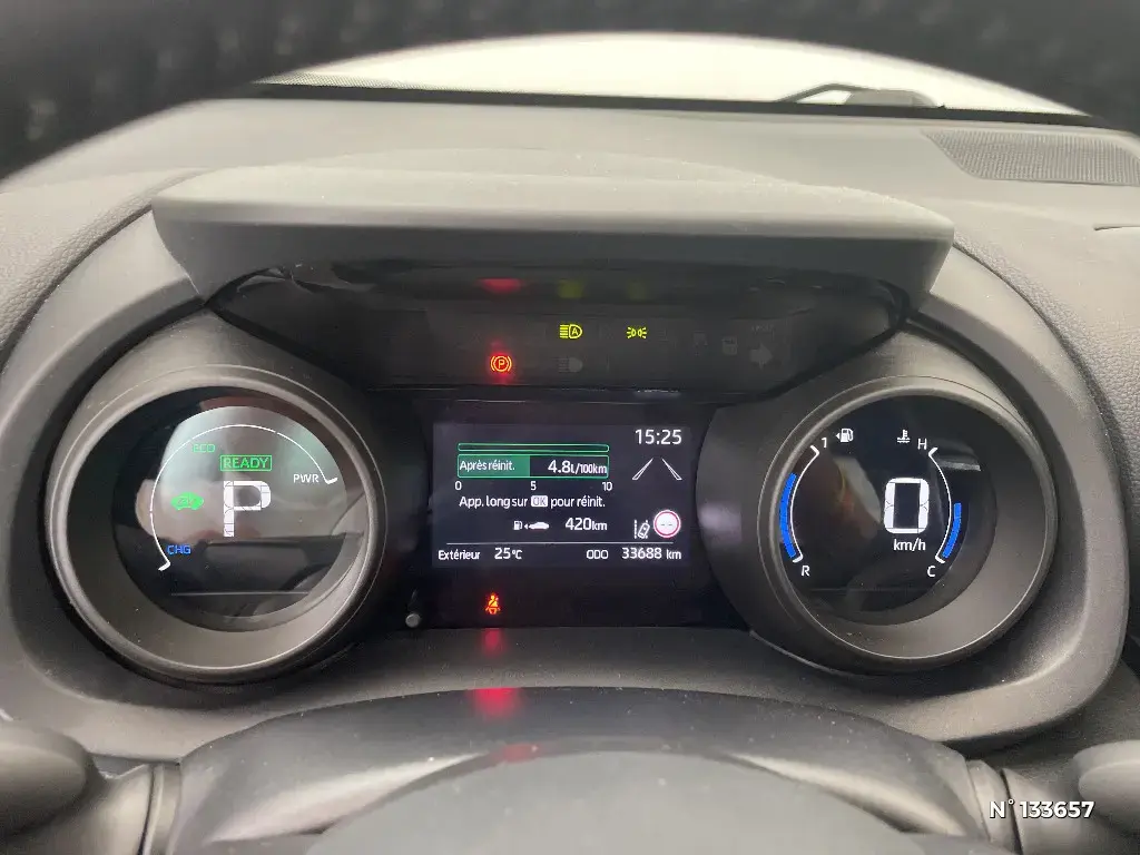 TOYOTA YARIS CROSS I - Miniature 8