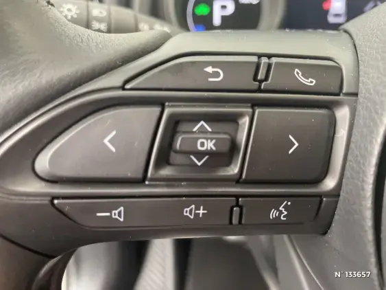 TOYOTA YARIS CROSS I - voiture d'occasion - Photo 33