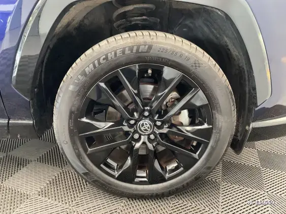TOYOTA RAV4 V - voiture d'occasion - Photo 8