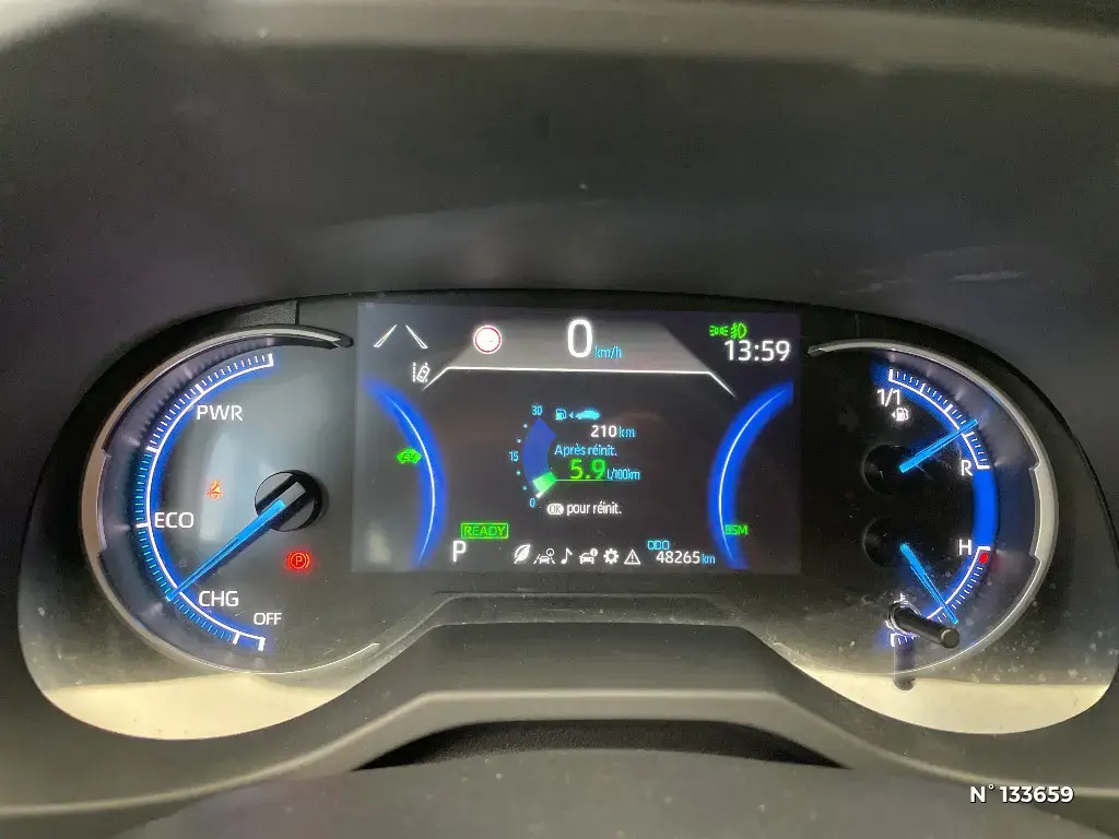 TOYOTA RAV4 V - Miniature 8