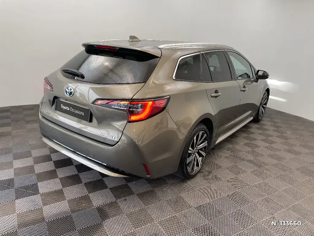 TOYOTA COROLLA XII - Miniature 2