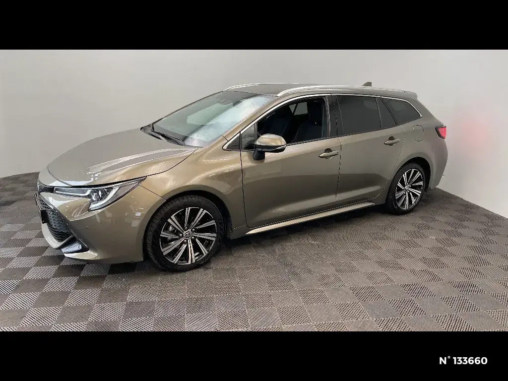 TOYOTA COROLLA XII - Miniature 4