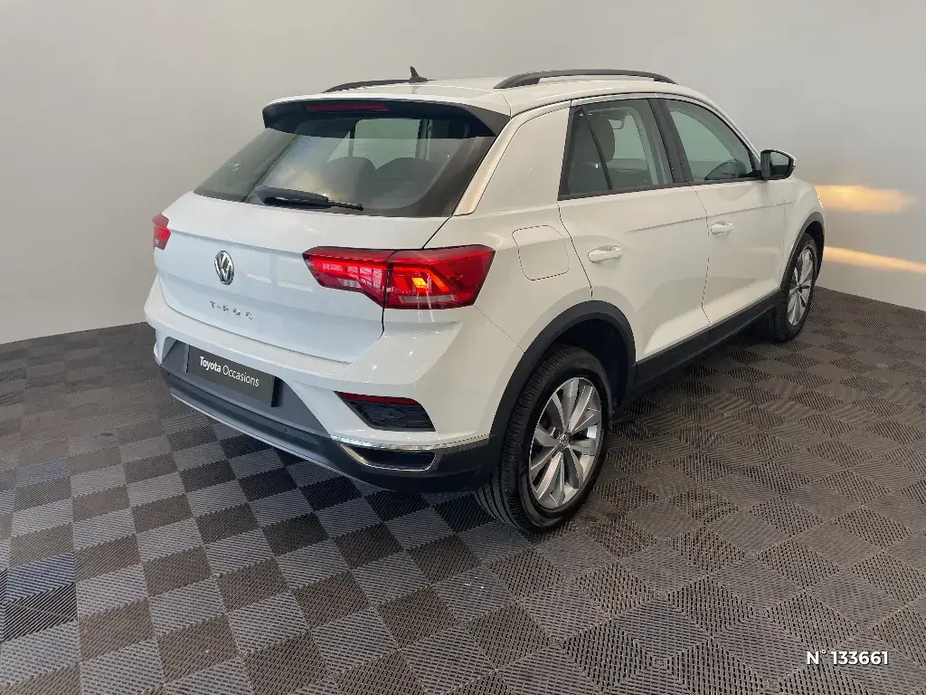 VOLKSWAGEN T-ROC - Miniature 2