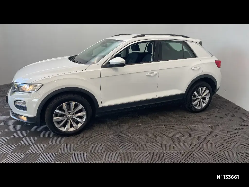 VOLKSWAGEN T-ROC - Miniature 4