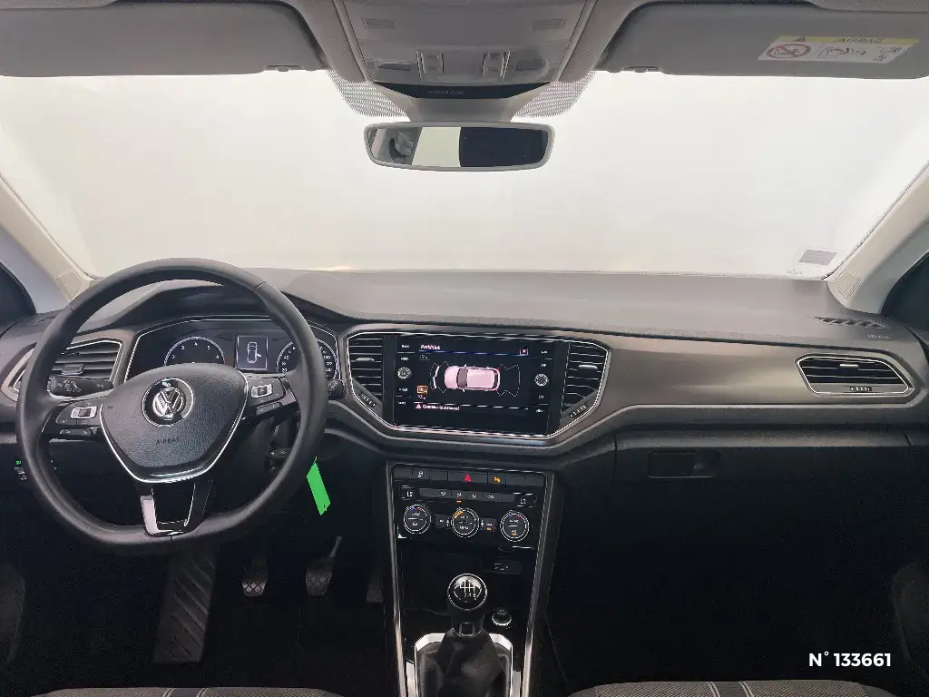 VOLKSWAGEN T-ROC - Miniature 6