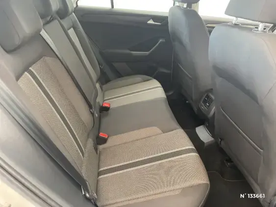 VOLKSWAGEN T-ROC - voiture d'occasion - Photo 11