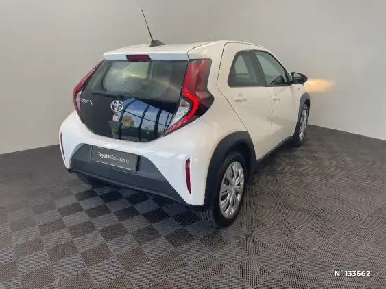 TOYOTA AYGO X - voiture d'occasion - Photo 4