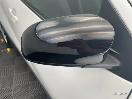 TOYOTA AYGO X - voiture d'occasion - Photo 44