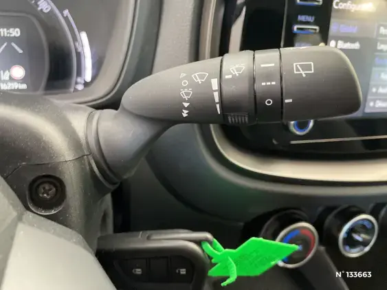 TOYOTA AYGO X - voiture d'occasion - Photo 39