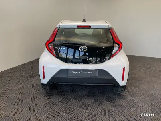 TOYOTA AYGO X - voiture d'occasion - Photo 6