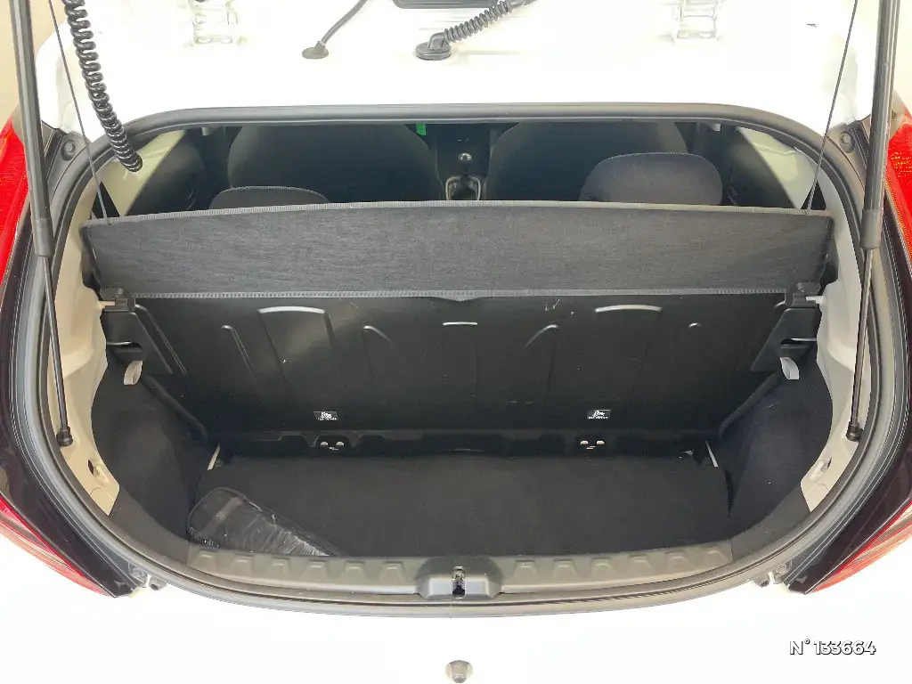 TOYOTA AYGO II - Miniature 9