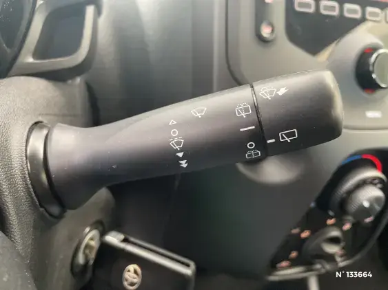 TOYOTA AYGO II - voiture d'occasion - Photo 38