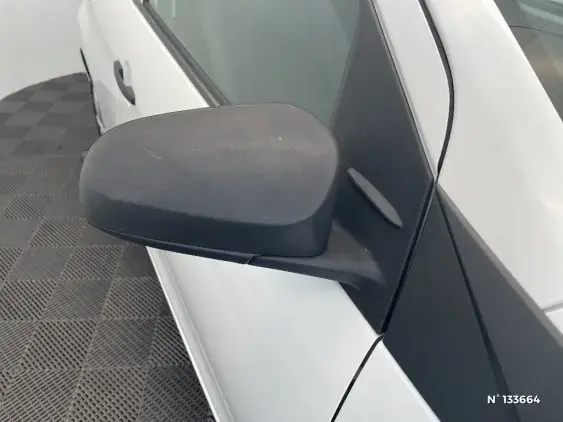 TOYOTA AYGO II - voiture d'occasion - Photo 43