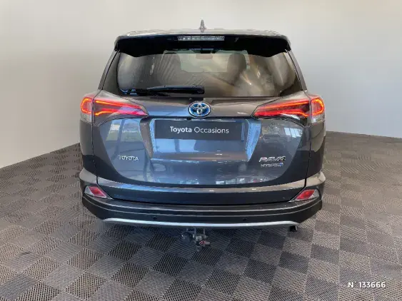 TOYOTA RAV4 IV - voiture d'occasion - Photo 6