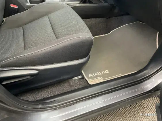 TOYOTA RAV4 IV - voiture d'occasion - Photo 26