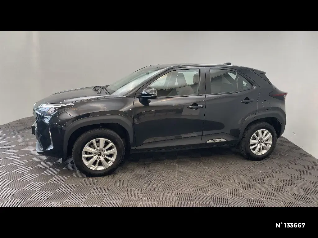 TOYOTA YARIS CROSS I - Miniature 4