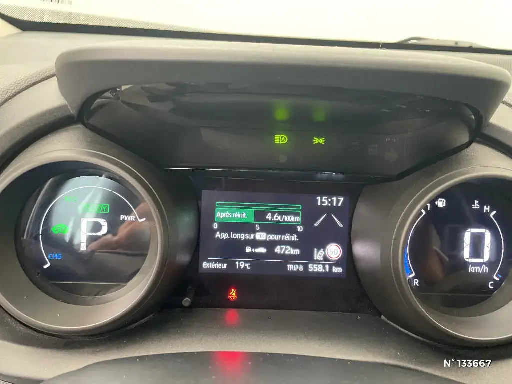 TOYOTA YARIS CROSS I - Miniature 8