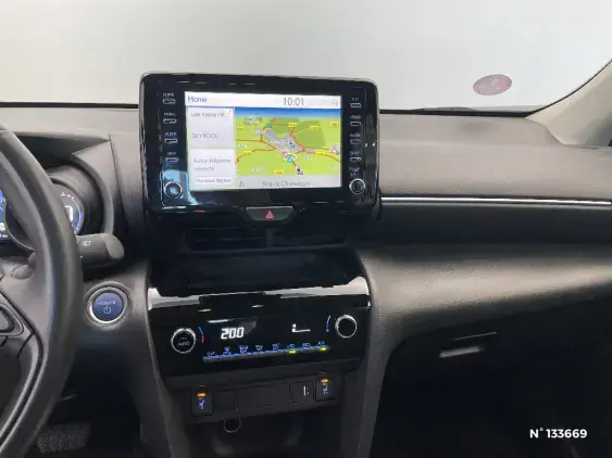 TOYOTA YARIS CROSS I - voiture d'occasion - Photo 13
