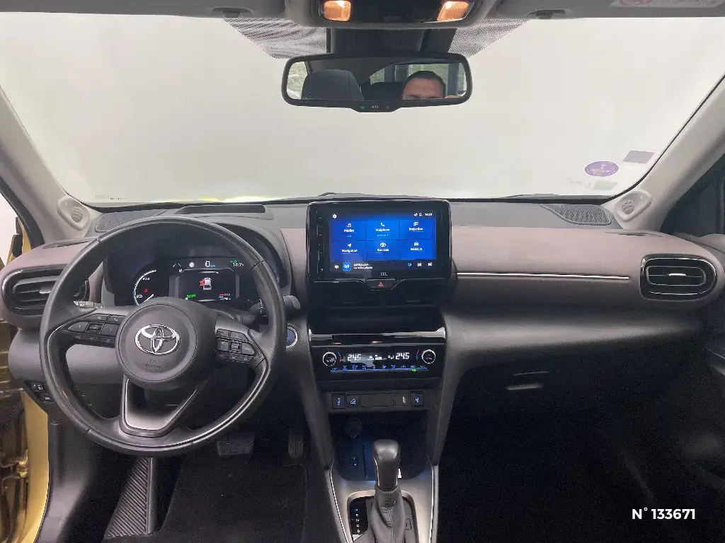 TOYOTA YARIS CROSS I - Miniature 6