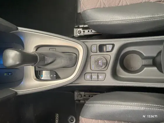 TOYOTA YARIS CROSS I - voiture d'occasion - Photo 41