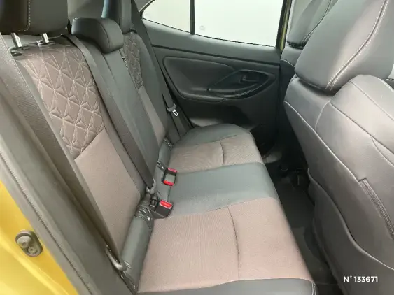 TOYOTA YARIS CROSS I - voiture d'occasion - Photo 11