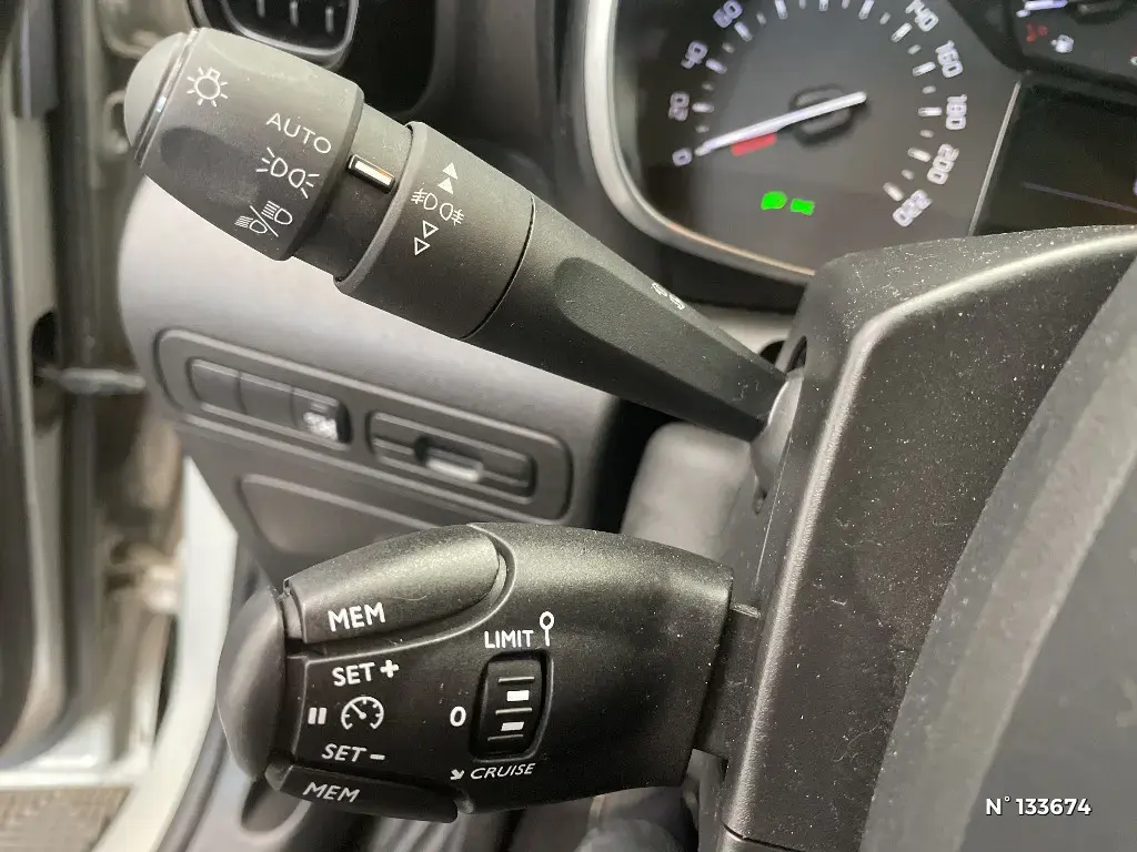 CITROEN C3 AIRCROSS - Miniature 20