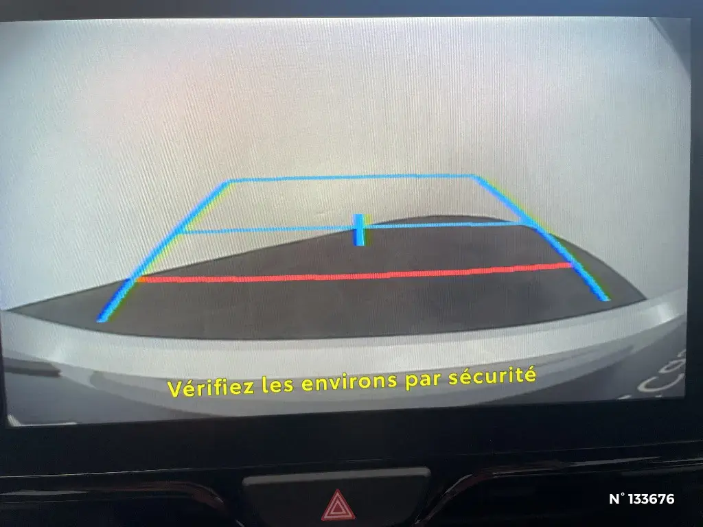 TOYOTA YARIS IV - Miniature 9