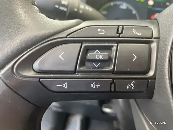 TOYOTA YARIS IV - voiture d'occasion - Photo 32