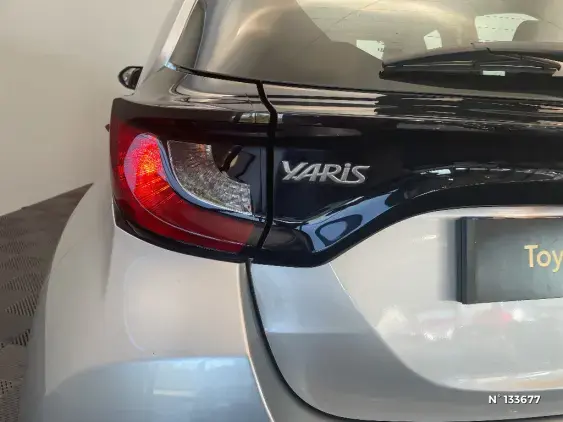 TOYOTA YARIS IV - voiture d'occasion - Photo 29