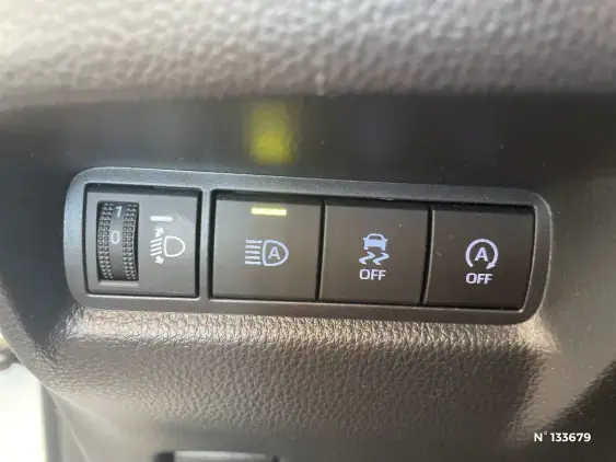 TOYOTA AYGO X - voiture d'occasion - Photo 15