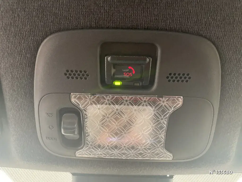 TOYOTA AYGO X - Miniature 20