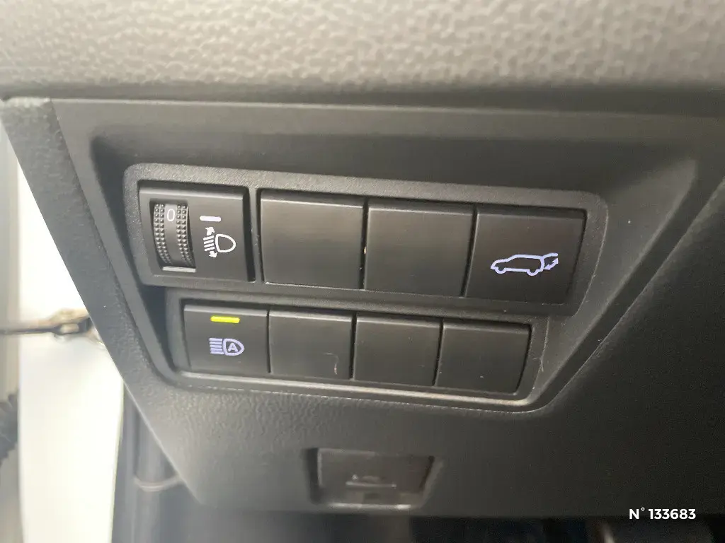 TOYOTA YARIS CROSS I - Miniature 11