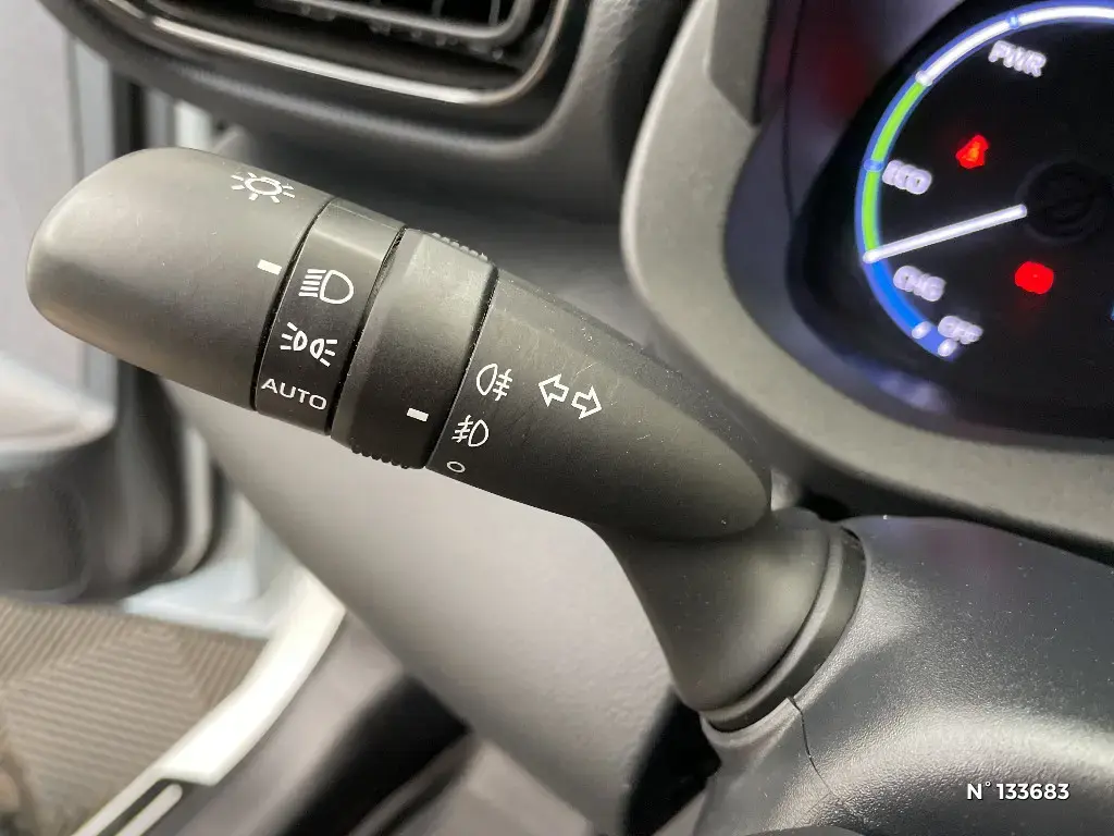 TOYOTA YARIS CROSS I - Miniature 21