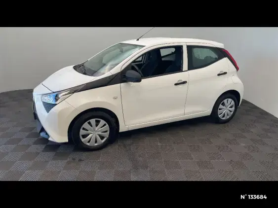 TOYOTA AYGO II - voiture d'occasion - Photo 2