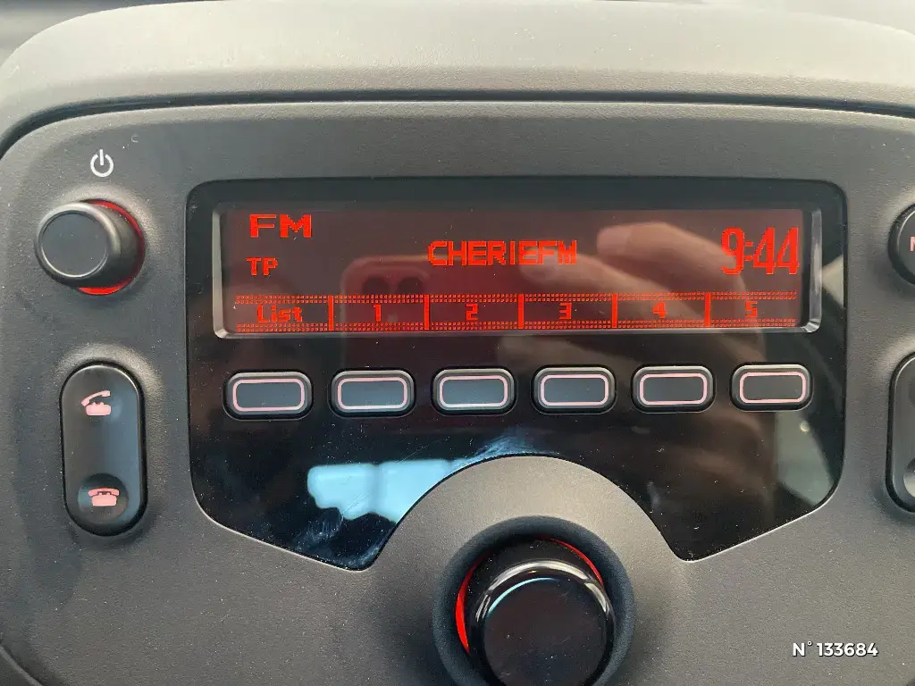 TOYOTA AYGO II - Miniature 12