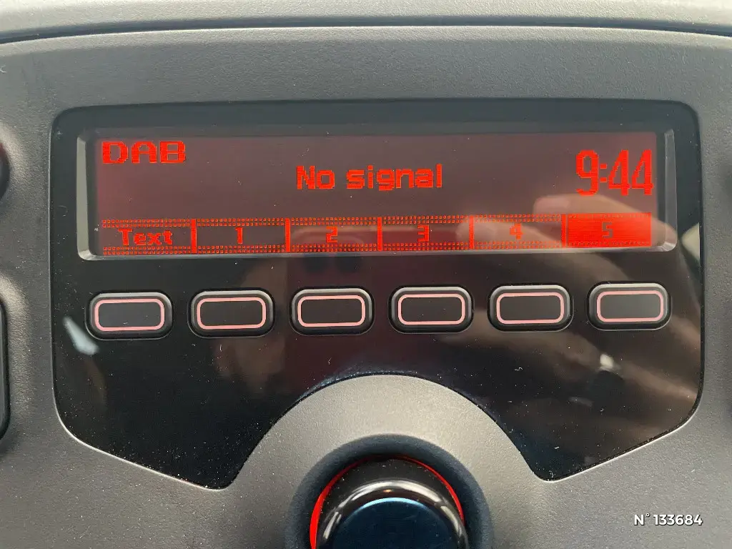 TOYOTA AYGO II - Miniature 13