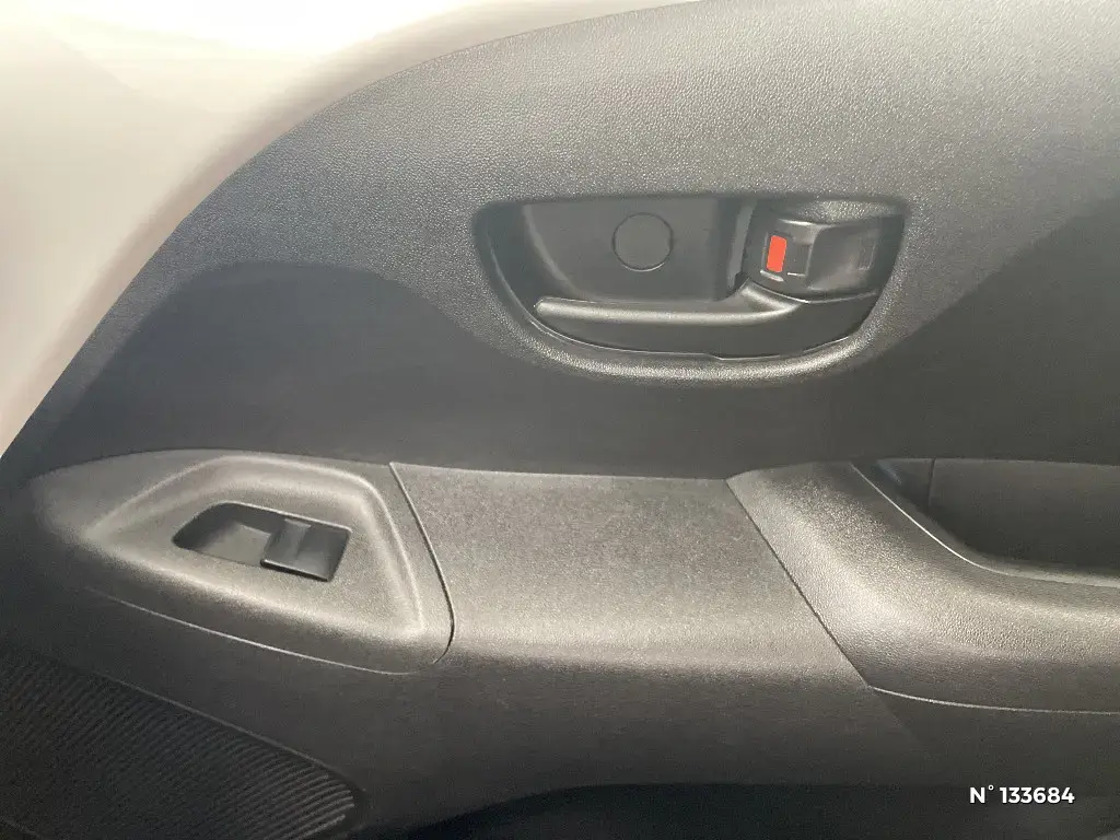 TOYOTA AYGO II - Miniature 15