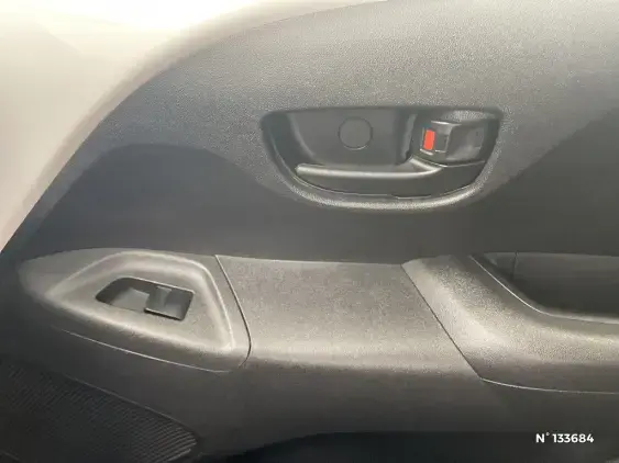 TOYOTA AYGO II - voiture d'occasion - Photo 34