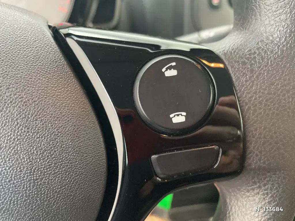 TOYOTA AYGO II - Miniature 18
