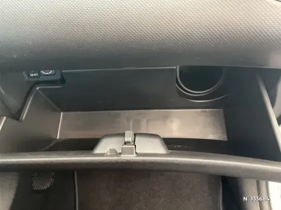TOYOTA AYGO II - voiture d'occasion - Photo 26