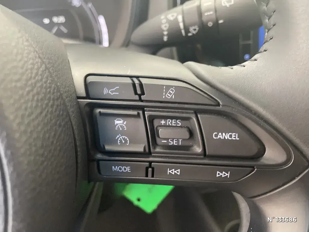 TOYOTA AYGO X - Miniature 19