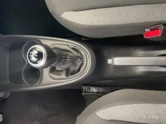 TOYOTA AYGO X - voiture d'occasion - Photo 41
