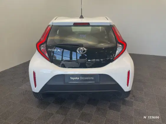 TOYOTA AYGO X - voiture d'occasion - Photo 6