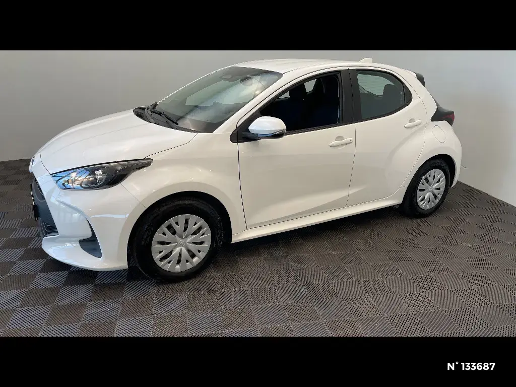 TOYOTA YARIS IV - Miniature 4