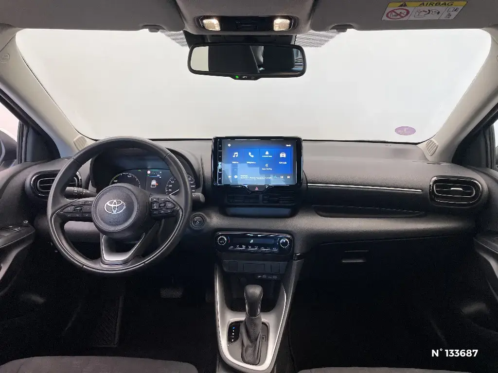 TOYOTA YARIS IV - Miniature 6