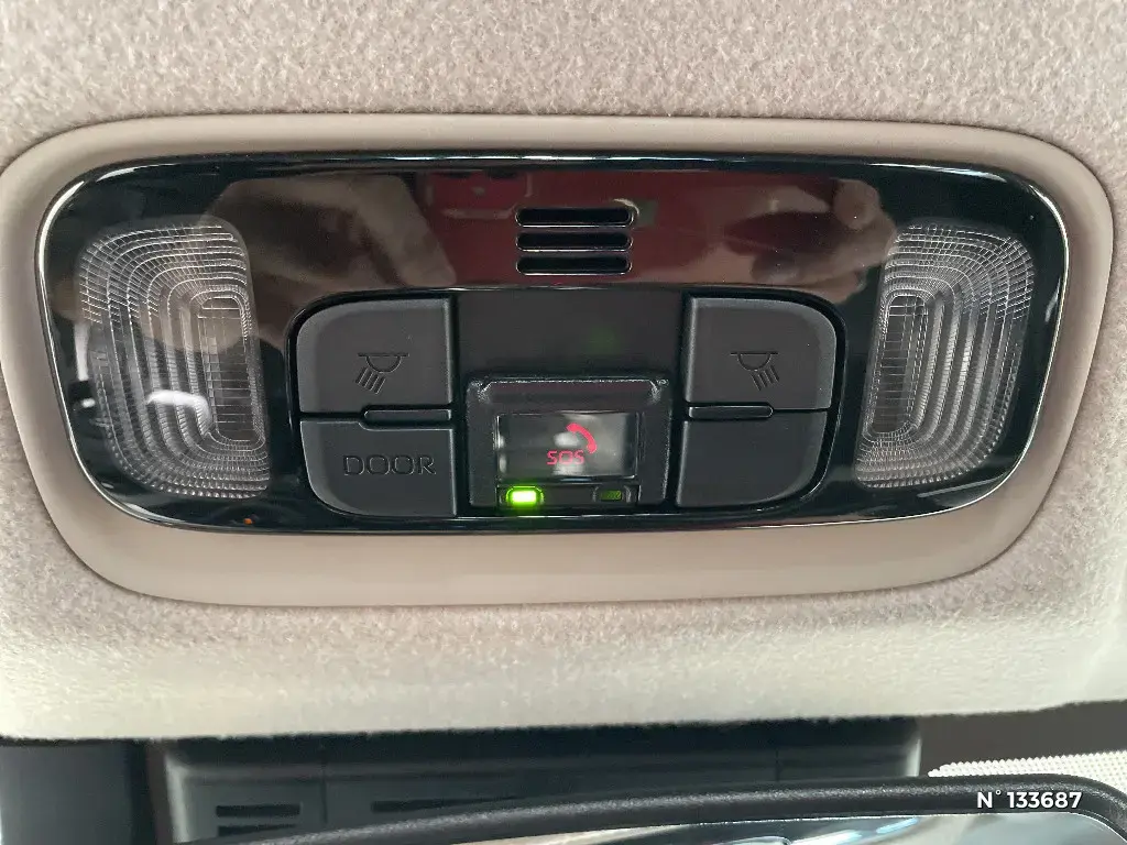TOYOTA YARIS IV - Miniature 22